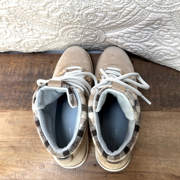 Cole Haan Grands boots tan w/brown plaid trim near new condition Women's 7.5 - Picture 4 of 9